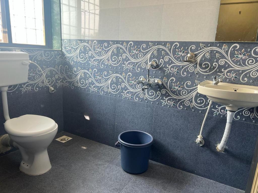 Blue Bell Homestay Lonavala Eksteriør bilde