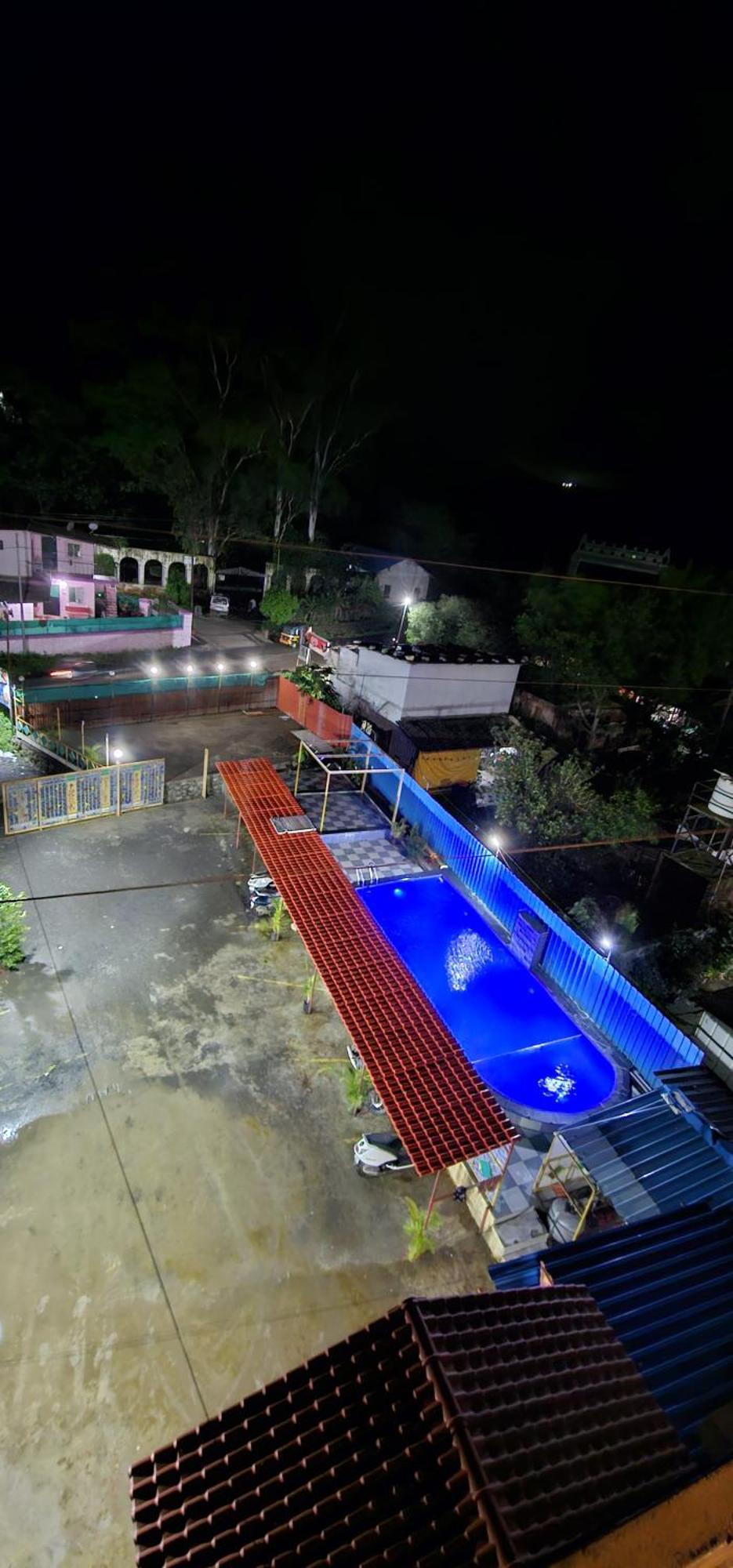 Blue Bell Homestay Lonavala Eksteriør bilde